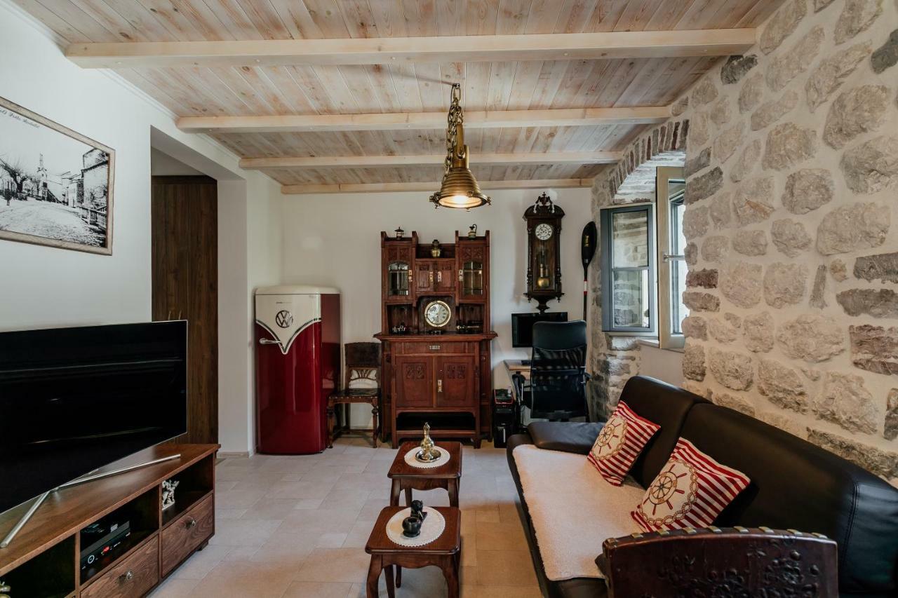 Magnolija apartment Kotor Buitenkant foto