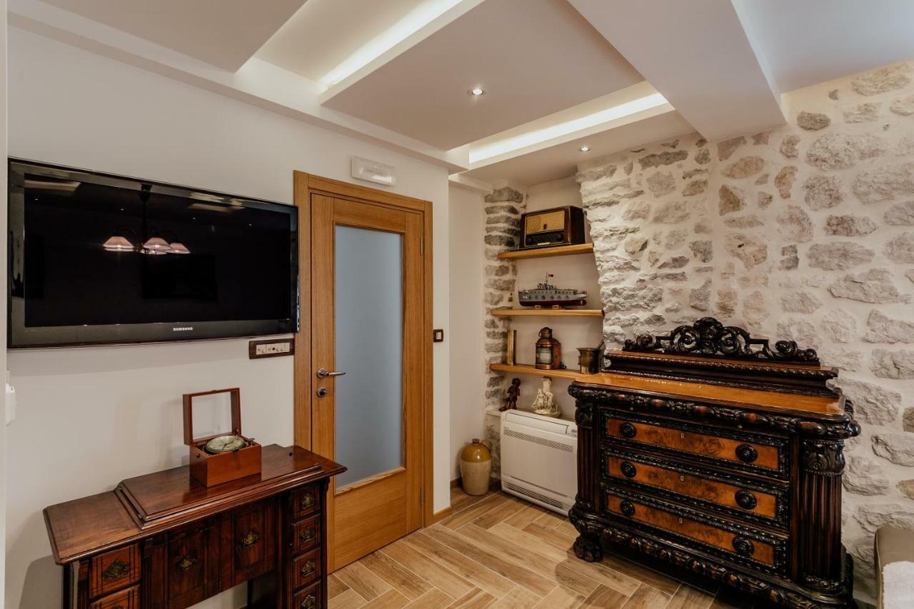 Magnolija apartment Kotor Buitenkant foto
